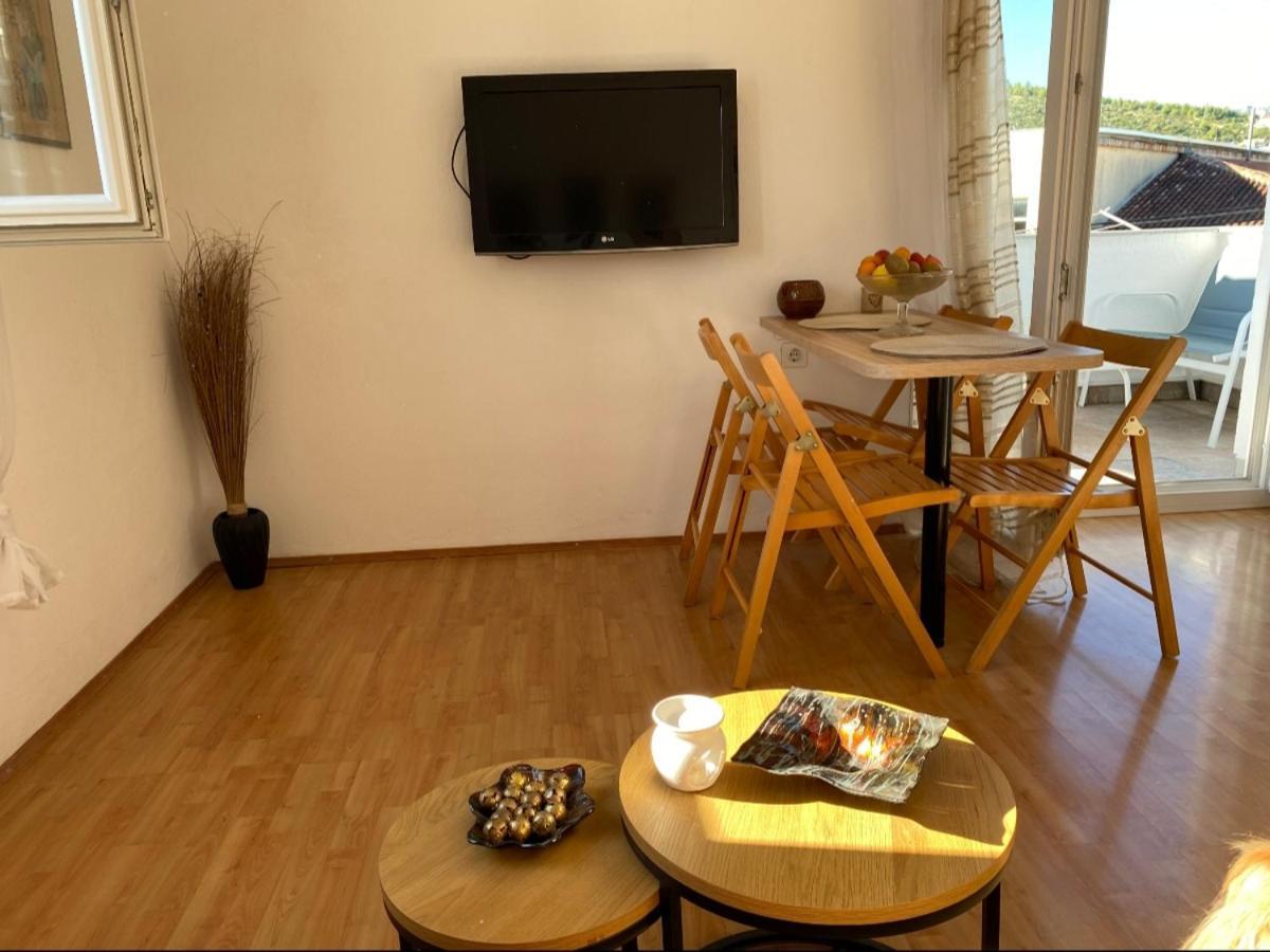 Apartment Remi, Penthouse With Balcony, Free Parking Marina Ngoại thất bức ảnh